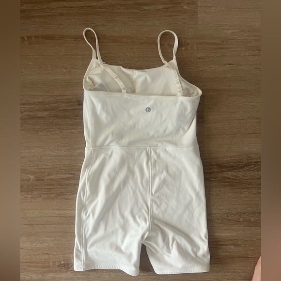 Cotton On Workout Jumpsuit - Picture 2 of 3